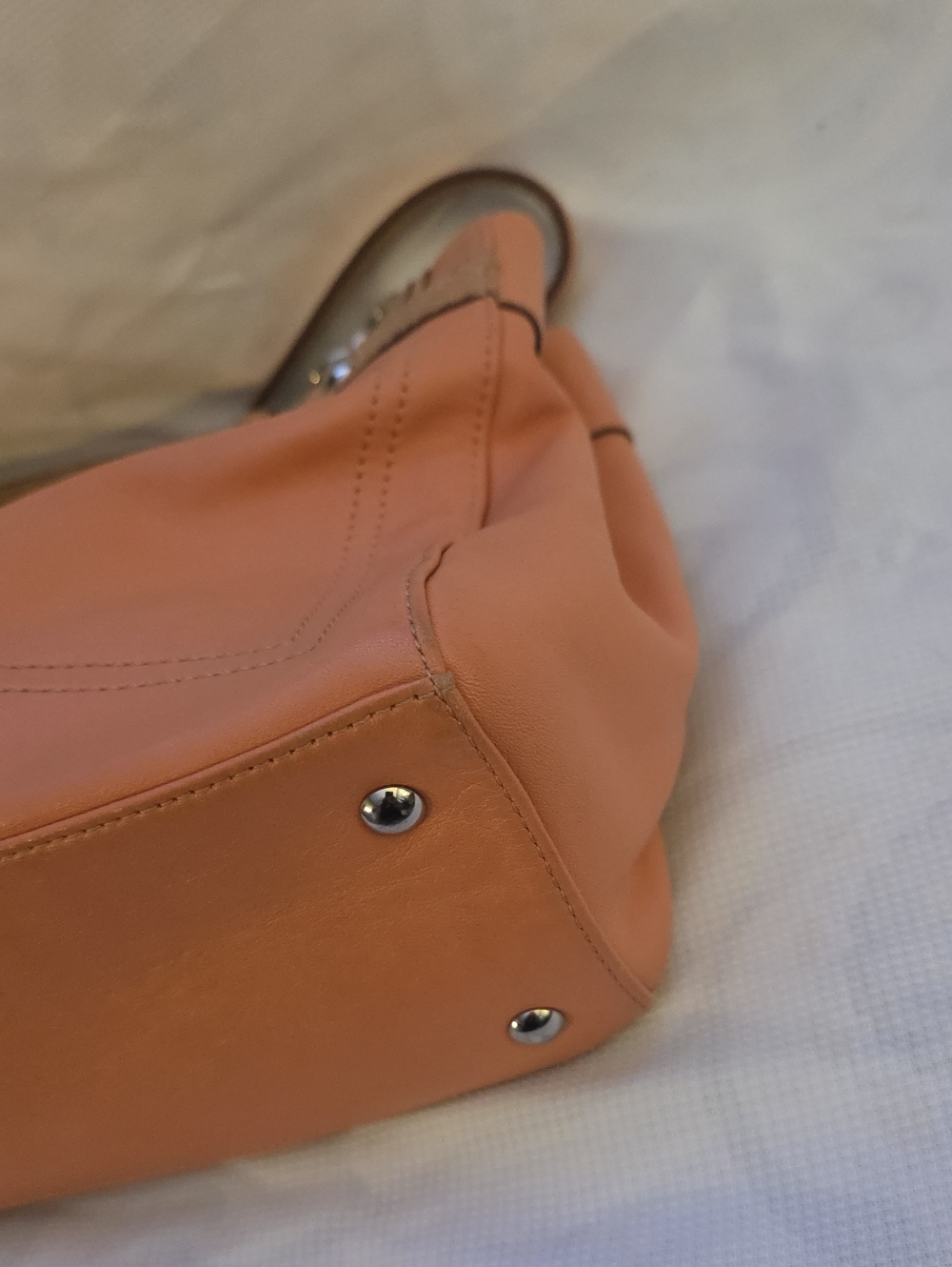 Coach Penelope Turn-Lock tote in a coral peach leather with snakeskin Trim - Picture 11 of 14
